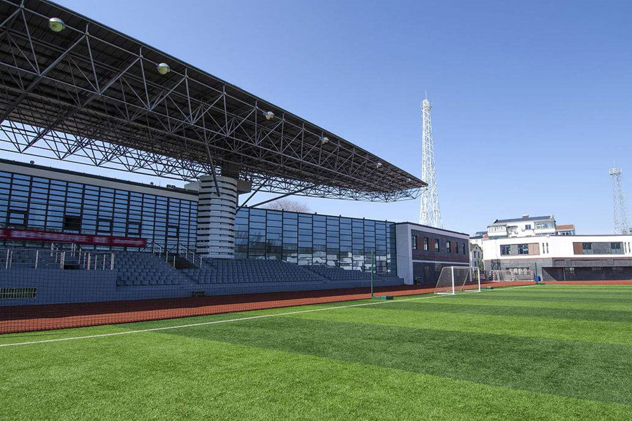 乌兰察布体育场看台网架工程